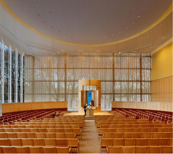 Trellised glass is the backdrop for the altar at Temple Beth Elohim in Wellesley, putting the congregation near the natural world.